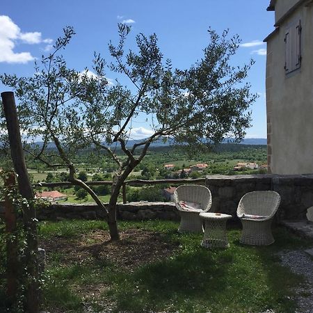 Stanjelski Razgledi Ar エクステリア 写真